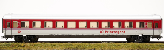 Märklin 4226 – 1. Klasse InterCity-Großraumwagen Apmz 123.1 -Prinzregent- der DB 