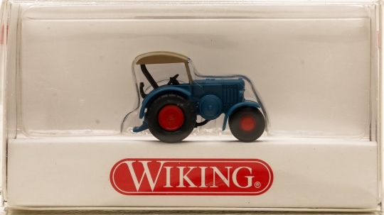 Wiking 09510227 (1:160) – Lanz Bulldog Traktor mit Dach 