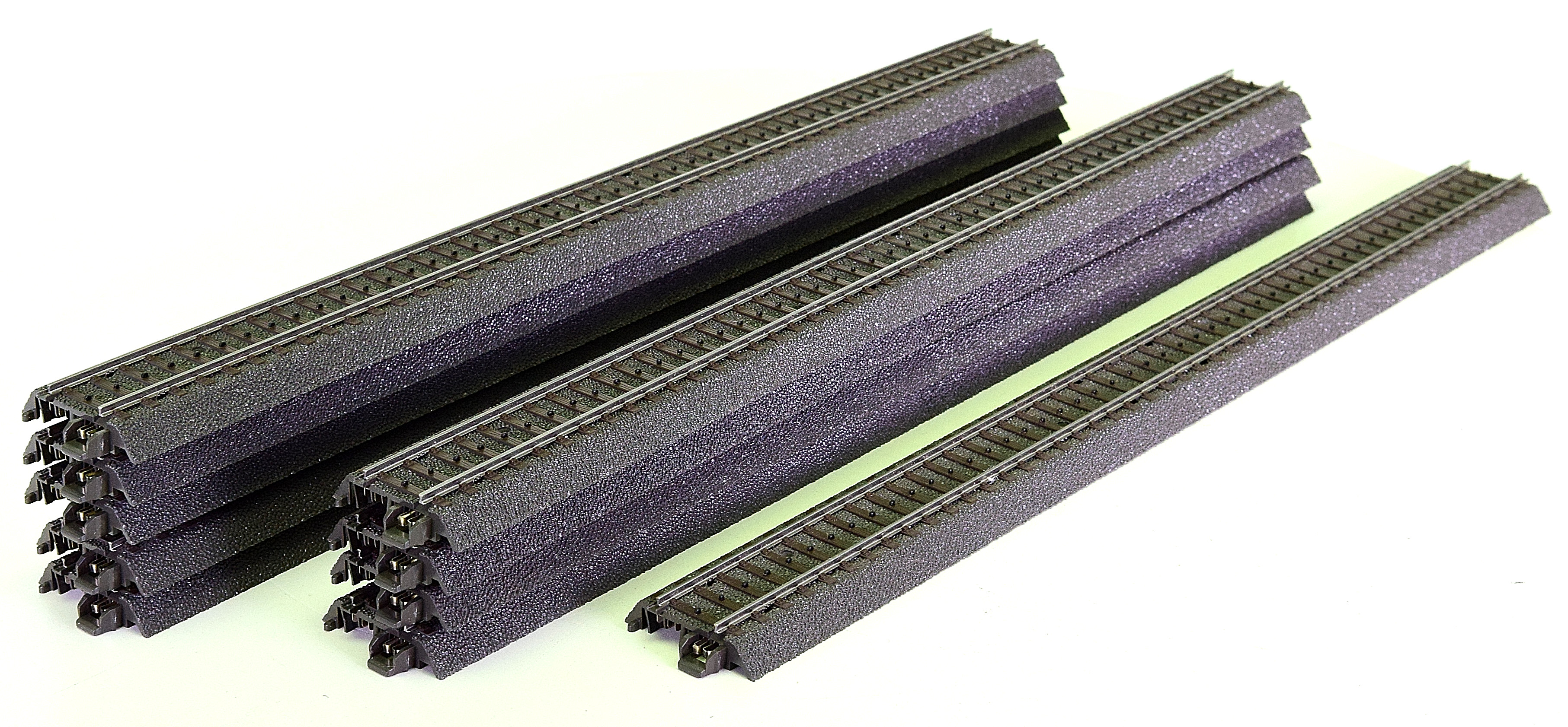 GebrauchteModellbahn | Märklin 24360 – 10 x gerades C-Gleis, Länge je 360  mm | Erste Klasse aus 2. Hand